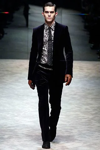 Look 19